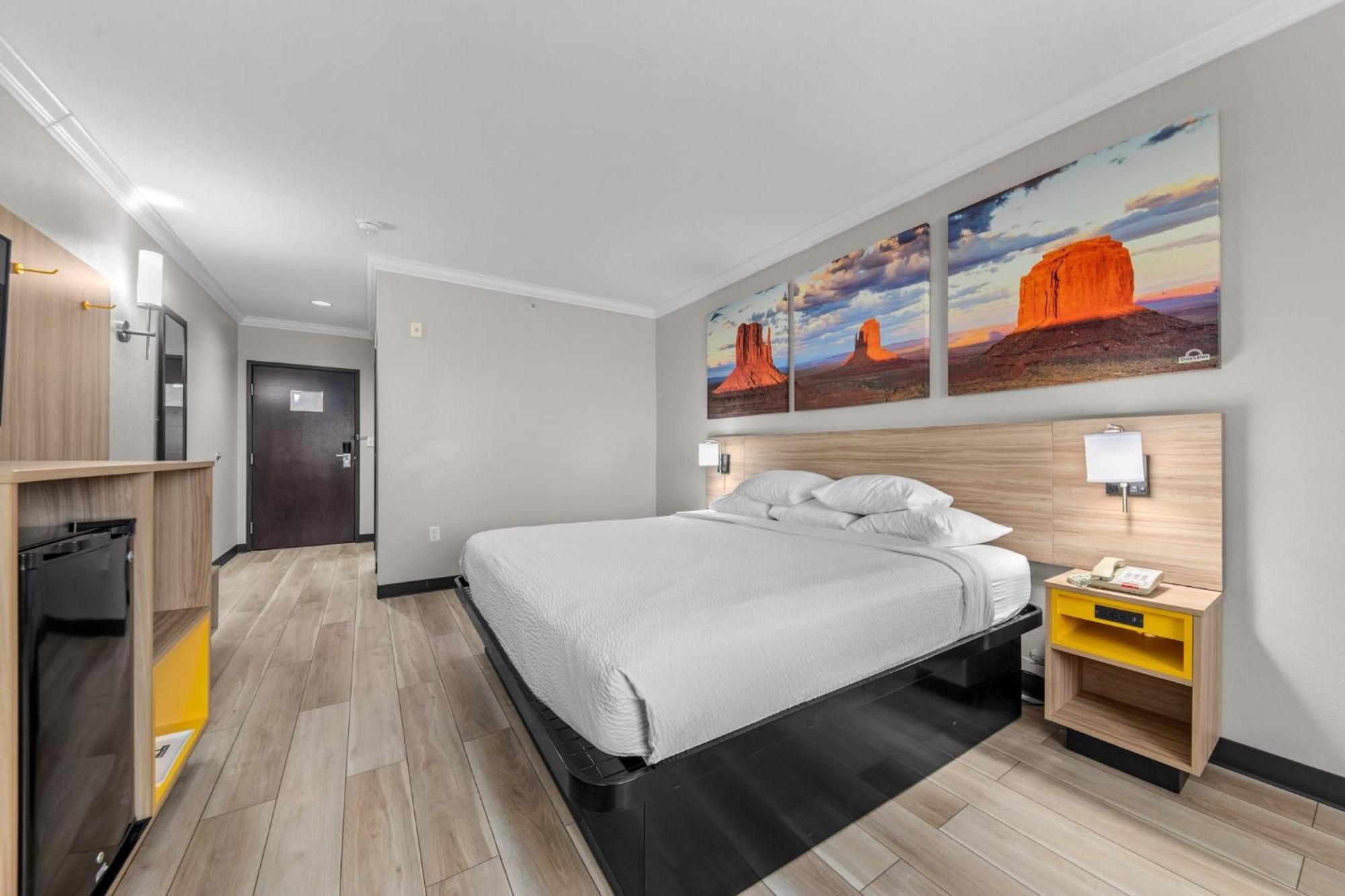 Days Inn By Wyndham Salado Экстерьер фото